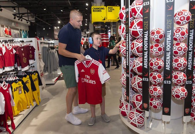 Sensory Hour in the Arsenal Store